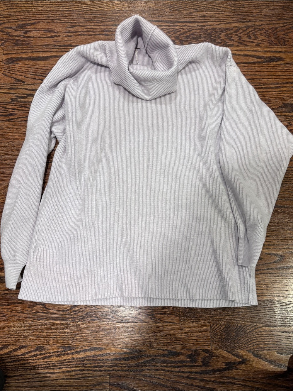 Free People Women’s Medium Lilac Ribbed Turtleneck Sweater Oversized Slouchy